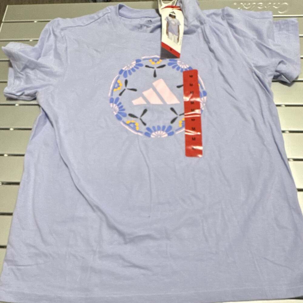 adidas Women's Shirt Size M